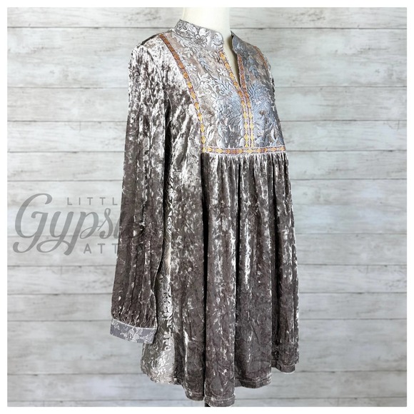 POL Luxury Velvet Lace Tunic - Picture 6 of 16